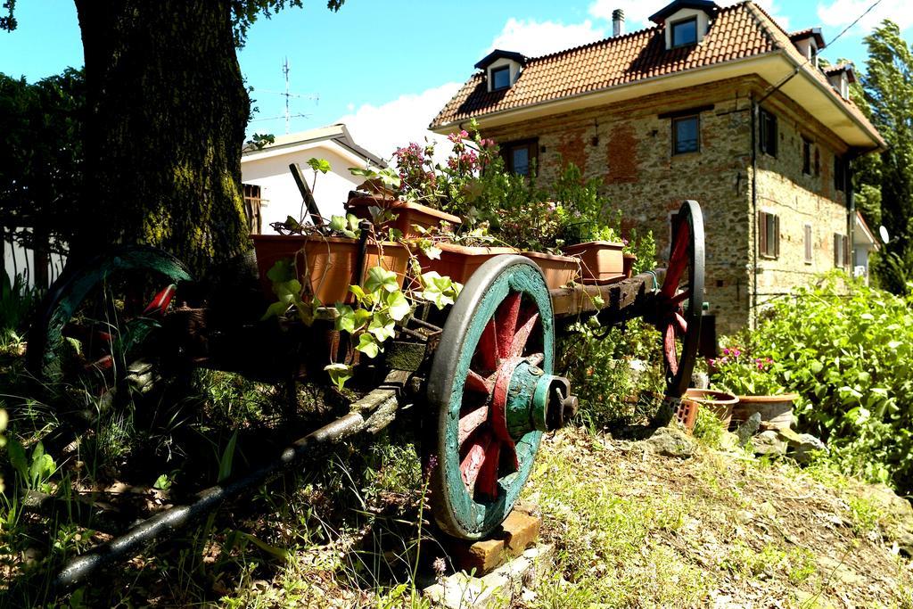 Cascina Ciosse B&B Grognardo Esterno foto